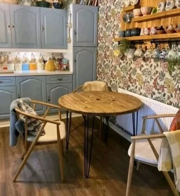 Toller ** runder industrieller Kabelrolle Esstisch rustikal auf Haarnadelbeinen (100 cm) - Bild 1 von 3