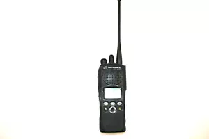 Motorola XTS2500 700/800MHz Model II P25 Radio H46UCF9PW6AN Radio Batt' & Ant' - Picture 1 of 14