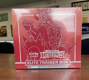 Juego de Cartas Caja Entrenador Elite 5 Estilos de Batalla JCC Pokémon Espada y Escudo - Imagen 1 de 6