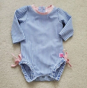 Rüschen Hintern Baby Mädchen Seersucker Langarm Rash Guard Badeanzug Gr. 3-6M - Bild 1 von 16