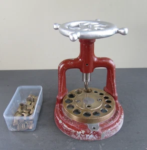 Vintage Pinfolds Patent Ring Expander Jewellers Tool - Picture 1 of 11