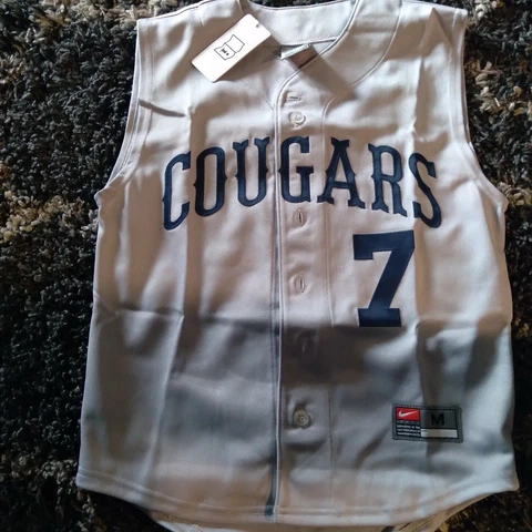 NIKE Youth MEDIUM Brigham Young Cougars SOFTBALL TEAM Game Jersey..NWT Cover
