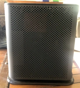 Módem por cable Motorolo 16x4 DOCSIS 3.0 más router AC1900 MG7550 - Imagen 1 de 4