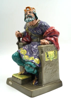 Vintage Royal Doulton "The Old King" Figurine  HN 2134 - Image 1 of 4