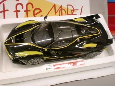 BURAGO 1/18 - FERRARI FXX K  - SIGNATURE SERIES - Immagine 1 di 2