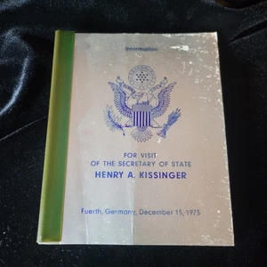 Vintage Henry A Kissinger For The Visit Of Secretary Of State Pamphlet 1975 Org. - Picture 1 of 4