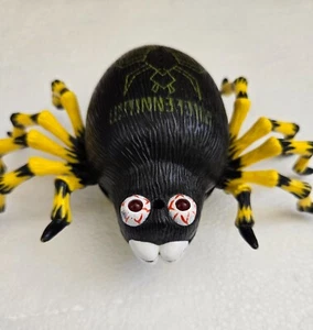 Jouet araignée parlante effrayant Halloween effrayant à piles - Photo 1/6