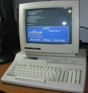 Tandy 1000 HX Boot system and Deskmate Disks / 3.5 Floppies Free Ship ! ! - Afbeelding 1 van 6