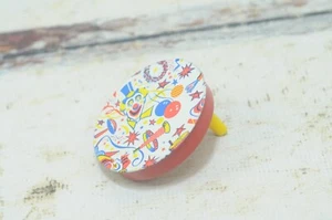 Vintage . Blech Litho Clown Krachmacher Shaker Spinner rot gelb Spielzeug Made in USA - Bild 1 von 6