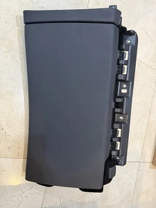2020-2024 C8 Corvette - OEM Complete Glove Box Assembly Black 85156379 Scratches - Picture 1 of 5
