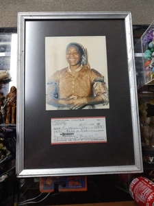 Butterfly McQueen Signed Check Framed 18x13" With Picture Gone With The Wind - Picture 1 of 2