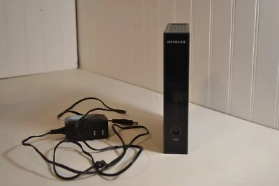 Netgear N300 Wireless Gigabit Router WNR3500L -300Speed Download - Image 1 of 3