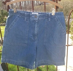 Vintage Women's Christopher & Banks High Waisted Blue Jean Shorts Size 8 Cotton - Picture 1 of 3