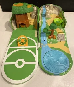 Nintendo Pokémon Carry Case Backpack Play Set - Picture 1 of 8