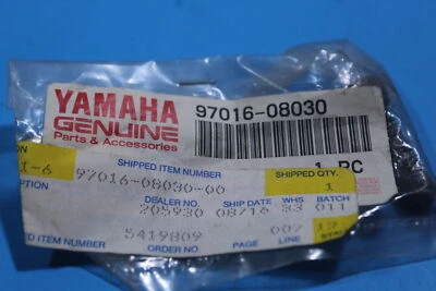 Nuevo de Lote Antiguo Original Yamaha PERNO, HEXÁGONO OEM # 97013-08030-00  Foto 1 de 4
