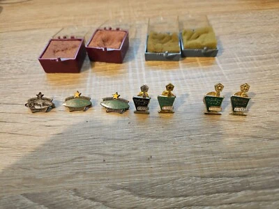 Vintage Holiday Inn Employee Long Service Pin Badges - 1,2,3,4,5,7,8 Years - Image 1 of 4