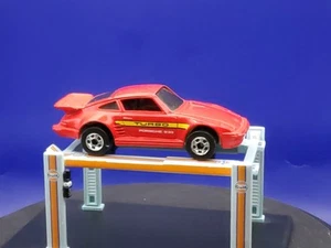 1991 Hot Wheels Porsche Turbo 930 - Picture 1 of 6