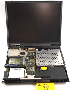 IBM ThinkPad Type 2647  2647-2U6 Laptop Missing Keyboard Black Untested PoR C152 - Picture 1 of 8