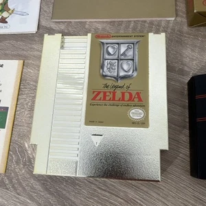 The Legend of Zelda NES Rev-A CIB Complete in Box Gold Cart Map & Nintendo Promo - Picture 1 of 19
