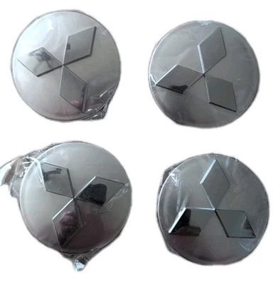 ⭐️ 2014-2019 Mitsubishi Outlander centro roda cubo tampas conjunto de 4 novas em plástico  - Imagem 1 de 3