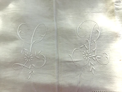 Drap ancien plat lin 260 x 180 cms jours et monogramme L R - Photo 1/4