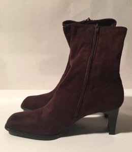Rampage  Women US Size 7 M Brown Ankle Boot Faux Suede - Picture 1 of 7