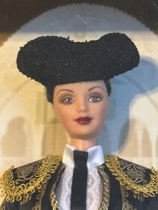 1999 Spanish Barbie Dolls Of The World 20 Years Anniversary #24670 Mattel NRFP - Picture 1 of 11