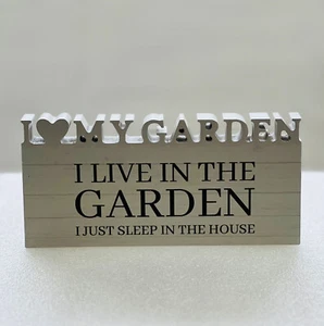 Free standing Wooden Plaque -Garden- Country Style Potting Shed 18x10x2cm - Picture 1 of 11
