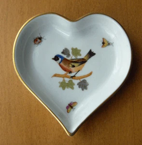 Herend Hungary Bird on Branch heart shaped tray~porcelain~MINT-No Reserve - Picture 1 of 3
