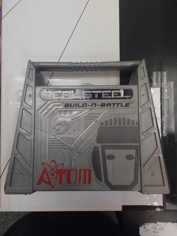 2011 Jakks Pacific Real Steel Build-n-Battle Atom Cover