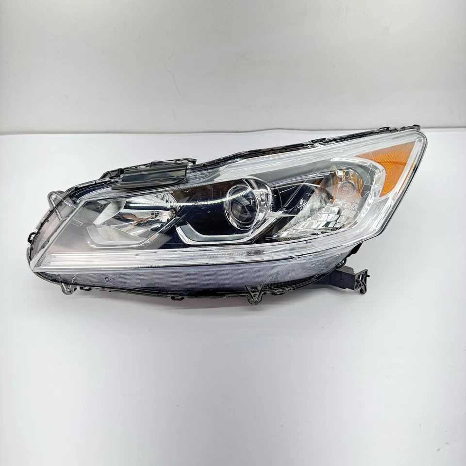 Faro izquierdo del conductor Honda Accord 2016-2017 20-9728-00-9 Aftermarket Foto 1 de 4