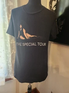 Lizzo The Special Tour Fall 2022 Black Short Sleeve T Shirt Size Large - Picture 1 of 3