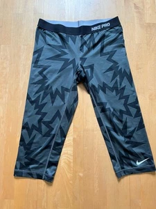 Nike Pro Dri Fit Leggings Legging 3/4, Gr. L / 40 Sporthose, schwarz wie NEU - Bild 1 von 5