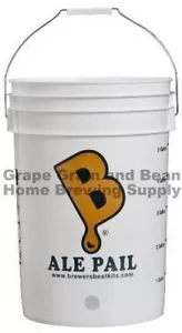 6.5 Gallon Bottling Bucket with Bottling Spigot and Lid, Plastic Bottling Bucket - Picture 1 of 3