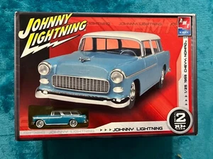 Johnny Lightning 55 Chevy Nomad AMT 38461 1/25 Scale - Picture 1 of 11