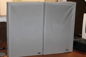 Pair of Harman International EpiCure EPI Model 110 Speaker - Picture 1 of 6