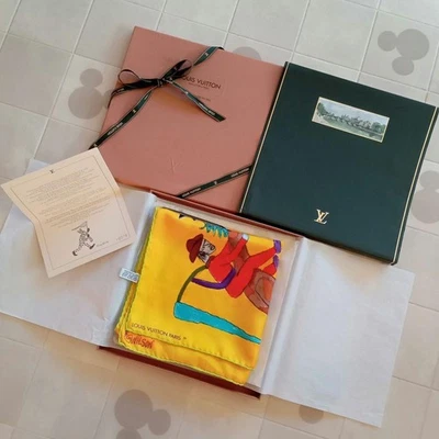 Bufanda de seda Louis Vuitton William Wilson brillante colorido diseño artístico usada Foto 1 de 4