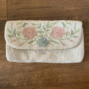 Vintage La Regale White Ivory Beaded Floral Evening Clutch Purse - Picture 1 of 5