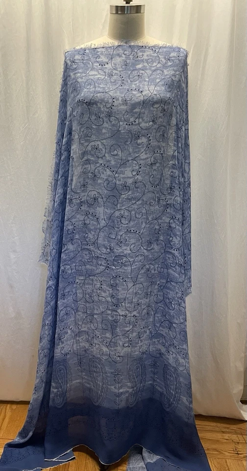 100% Rayón Georgette Azul Ombre Color con Diseño Paisley Por Yarda 56" W Foto 1 de 4