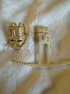 Star Wars Hoth Survival Kit Mochila 1980 Lote de 2 Kenner Accesorio Pieza De Colección Foto 1 de 2