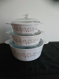JOHNSON BROTHERS ETERNAL BEAU SET OF 3 LIDDED GRADUATED CASSEROLE DISHES PLZ REA - Picture 1 of 17