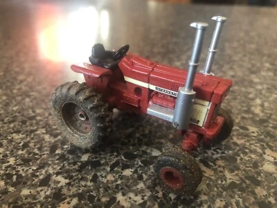 1/64 IH Custom Muddy 1568 Open Station Tractor - Image 1 of 3