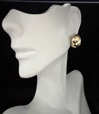 "Pendientes de medio aro a cuadros de oro amarillo de 14 quilates Michael Anthony anchos 5/8"" Estate" Foto 1 de 4