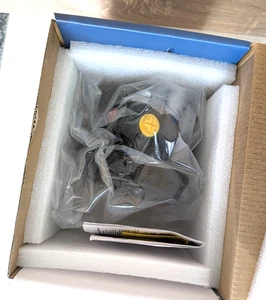 Detroit Axle Power Steering Pump w/Pulley 2000-2006 Toyota Tundra Sequoia 4.7L - Picture 1 of 15