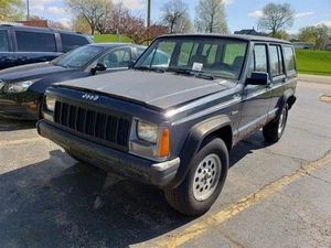 AC Compressor 4-150 R12 Fits 91-94 CHEROKEE 1059666 - Picture 1 of 12