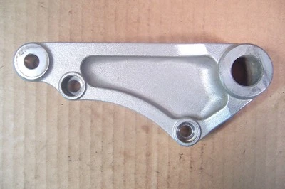 KAWASAKI ZX600 NINJA REAR BRAKE CALIPER HOLDER BRACKET ZX 600 ZX-6  43034-1125 - Image 1 of 3