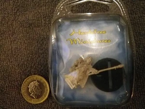 FANTASY DWARF LEAD FIGURE DRYA BY HASSLEFREE MINIATURES BLISTER PACK - Bild 1 von 4