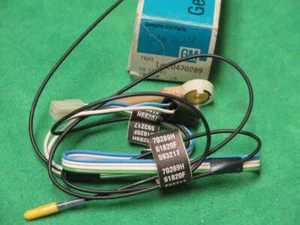 12397524 GM LH FRONT POWER DOOR LOCK CONTROL SWITCH 1985-86 FLEETWOOD DEVILLE - Picture 1 of 1