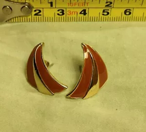 Vintage-Artisan 1980's Gold Tone and Brown Enamel Pierced Earrings - Picture 1 of 2
