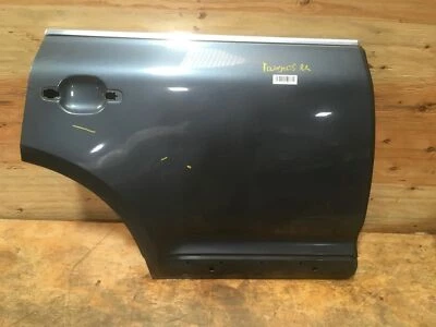 Volkswagen Touareg 2005 7L pasajero trasero lado derecho marco de puerta panel de carcasa OEM+ Foto 1 de 4